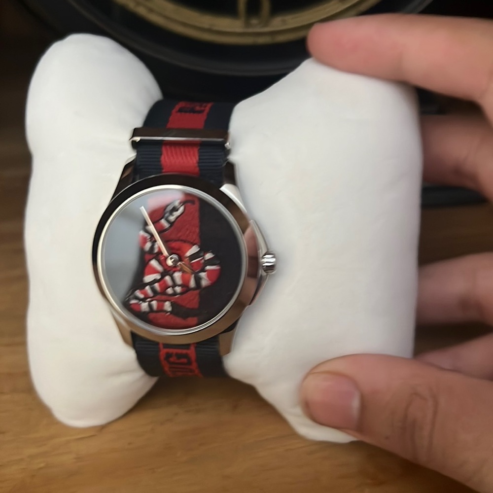 Gücci watch